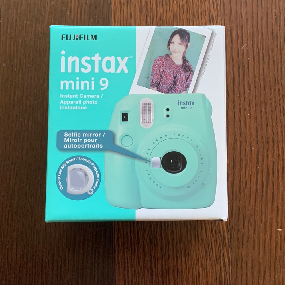 Fujifilm instax mini 9 instant camera